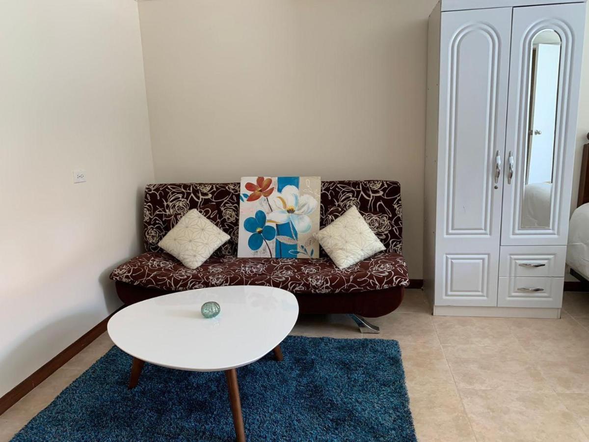 Sandpiper Beach Apartments Palm Beach ภายนอก รูปภาพ
